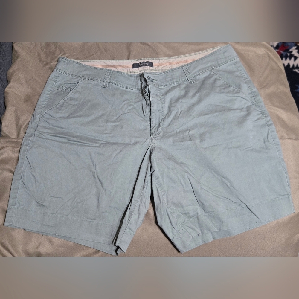 Natural Reflections Sage Green Casual Shorts